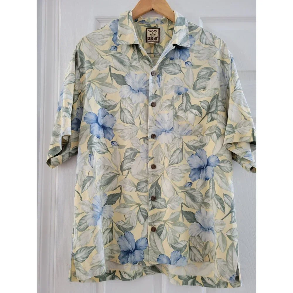Tommy Bahama Mens 100% Silk Yellow Hawaiian short sleeve shirt size Medi…